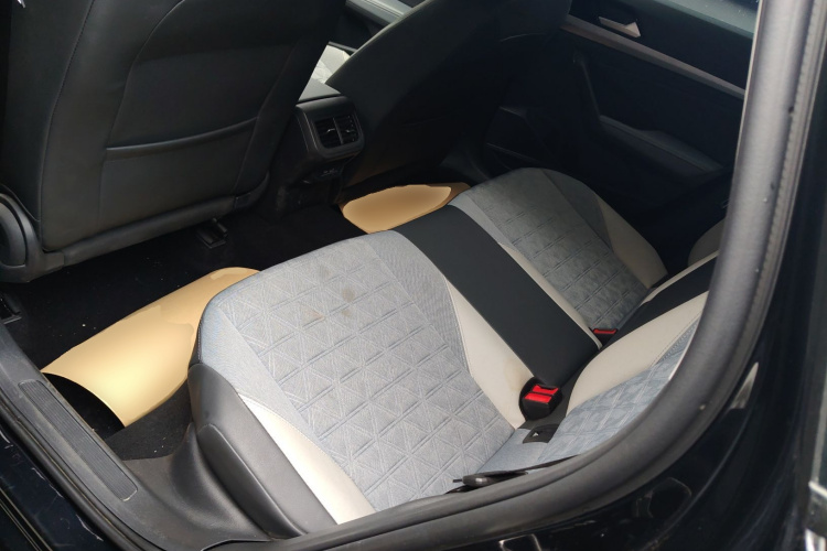 大众 朗逸 2023款 300TSI DSG满逸版中控内饰21