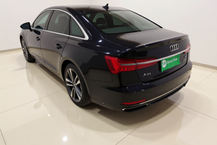 奥迪A6L 2020款 40 TFSI 豪华致雅型车身外观5