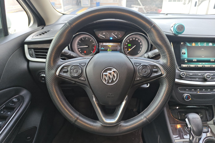 别克 威朗 2018款 三厢 20T 双离合领先型中控内饰13