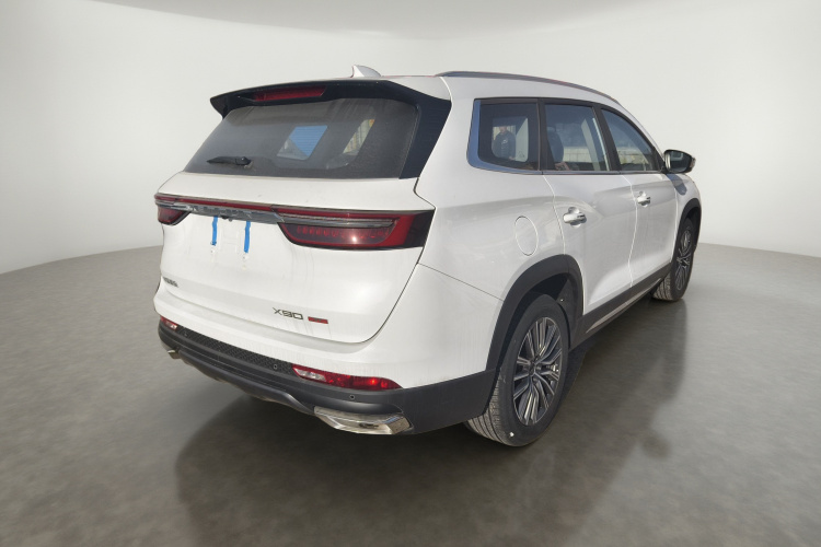 捷途X90 PLUS 2023款 改款 1.6TD DCT别墅 7座车身外观7