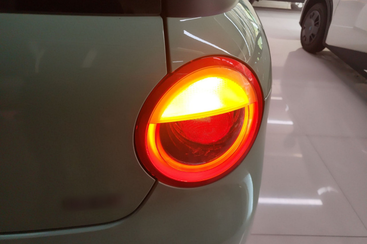 长安启源 长安Lumin 2025款 205km 香沁款车身外观9