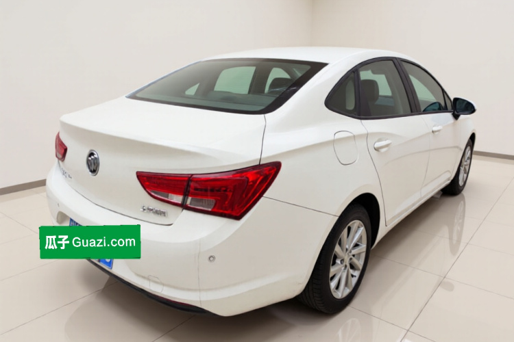 别克 威朗 2018款 三厢 15S 自动领先型车身外观7