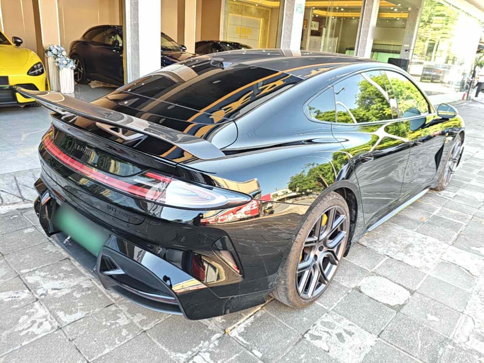 小米汽车 小米SU7 Ultra 2025款 Ultra(4)