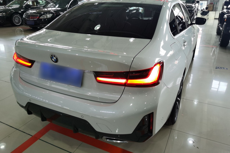 宝马3系 2023款 325Li M运动套装车身外观6003