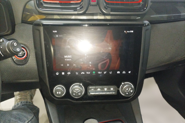 领克02 Hatchback 2021款 2.0TD Halo局部细节16