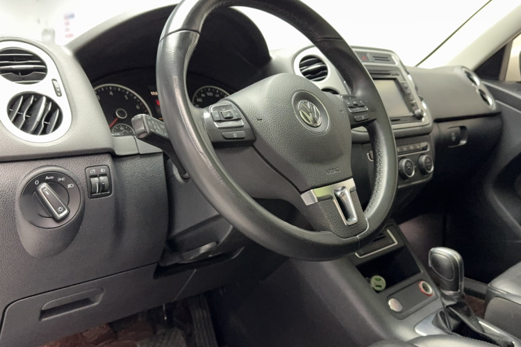 大众 途观 2015款 1.8TSI 自动两驱豪华型局部细节22