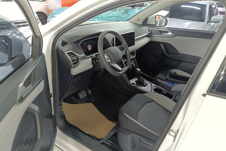 大众 途岳 2023款 300TSI 两驱新月版中控内饰20