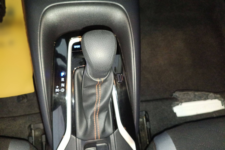 丰田 卡罗拉 2023款 1.2T 先锋版局部细节18