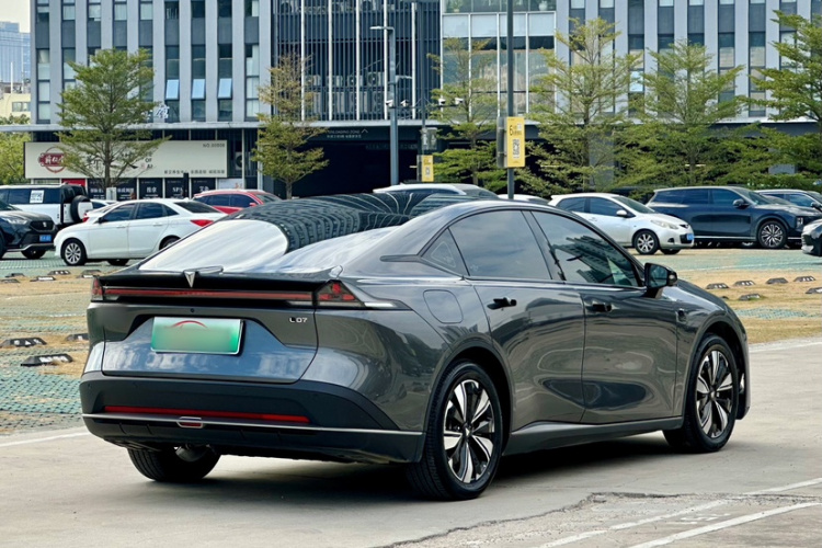 深蓝汽车 深蓝L07 2026款 660Max华为乾崑智驾 ADS SE版车身外观6003