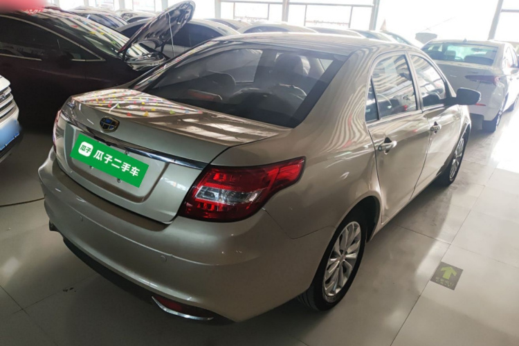 吉利汽车 远景 2016款 1.5L 自动幸福版车身外观7