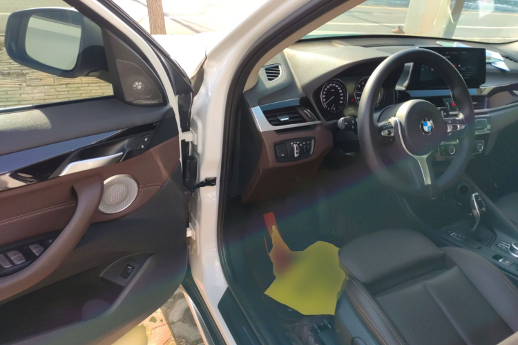 宝马X1 2021款 改款 sDrive25Li 领先型中控内饰20