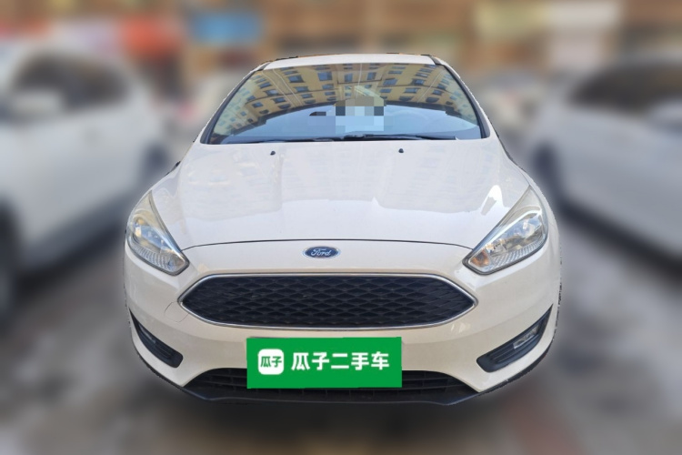 福特 福克斯 2017款 两厢 1.6L 手动舒适型智行版车身外观2