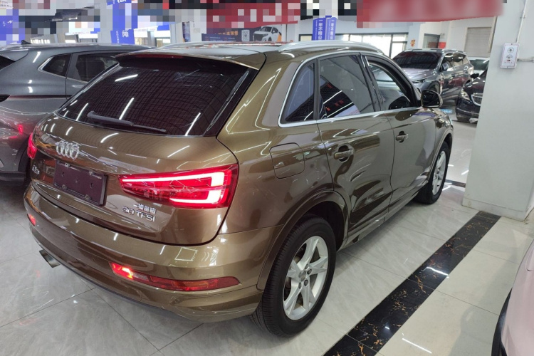 奥迪Q3 2017款 30 TFSI 时尚型车身外观7