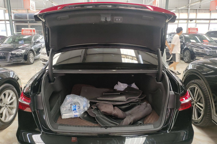 奥迪A6L 2024款 45 TFSI 臻选动感型局部细节23