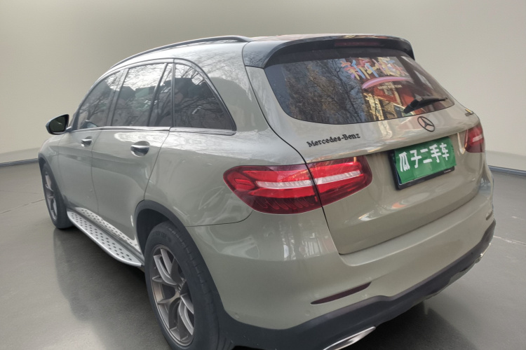 奔驰GLC 2017款 GLC 260 4MATIC 豪华型车身外观5