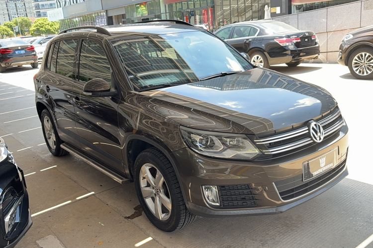 大众 途观 2013款 1.8TSI 自动两驱舒适版车身外观3