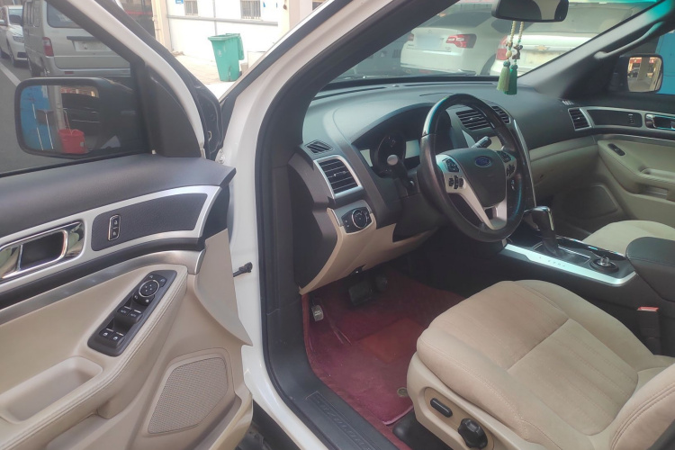 福特 探险者（平行进口） 中控内饰20