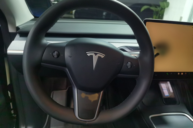 特斯拉 Model Y 2024款 后轮驱动版局部细节13