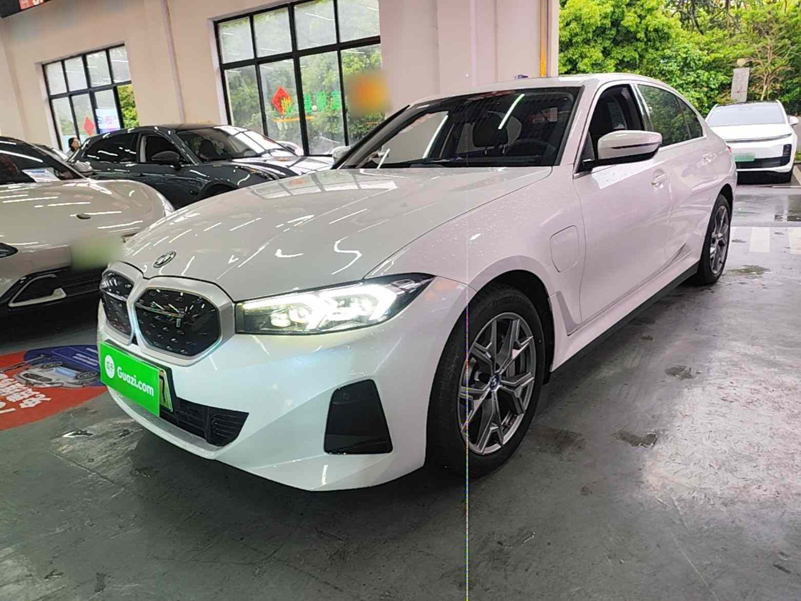 宝马i3 2024款 eDrive 35 L(2)