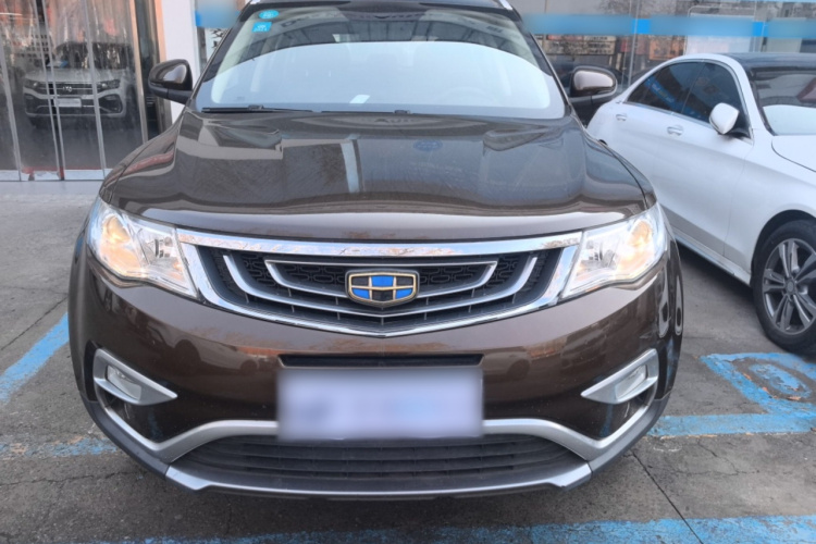 吉利汽车 博越 2016款 2.0L 手动智联型车身外观2