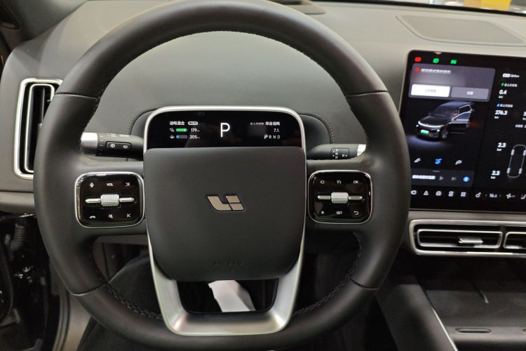 理想汽车 理想L9 2023款 Pro中控内饰13