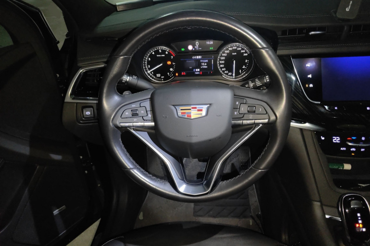 凯迪拉克XT6 2020款 28T 六座豪华型中控内饰13