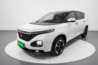 宝骏RM-5 2019款 1.5T CVT 24小时在线豪华型 7座