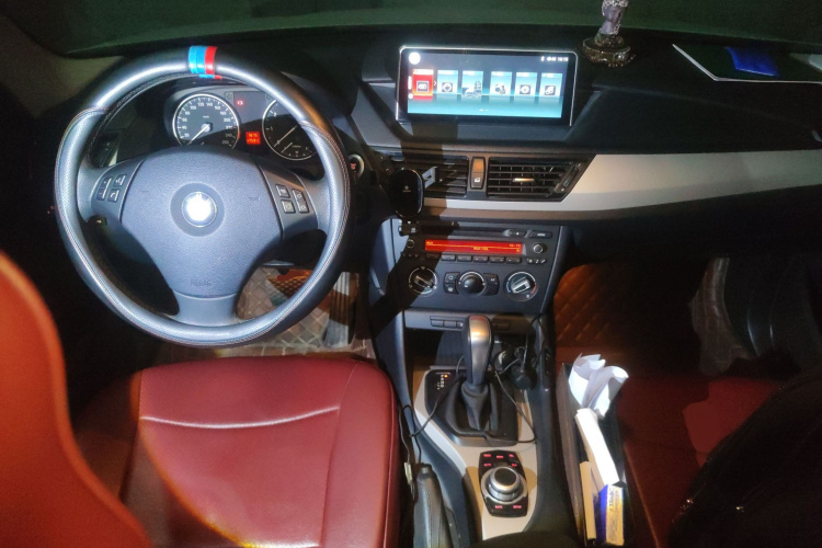 宝马X1 2013款 sDrive18i 时尚型中控内饰12