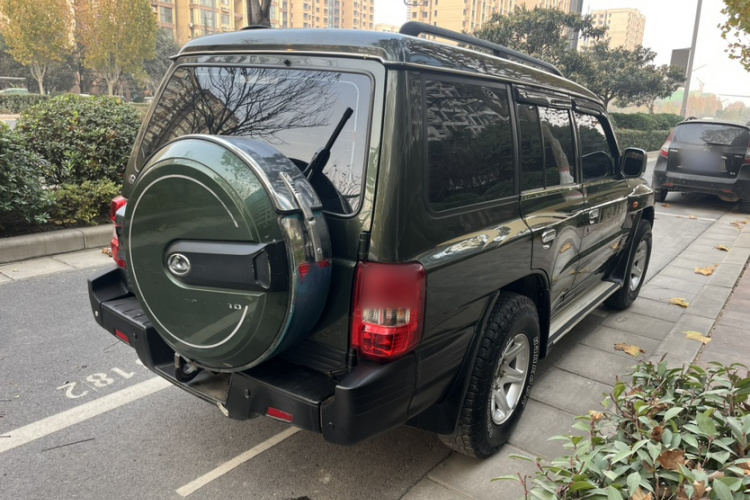 猎豹汽车 猎豹Q6 2015款 2.4L 手动四驱卓越型车身外观6004