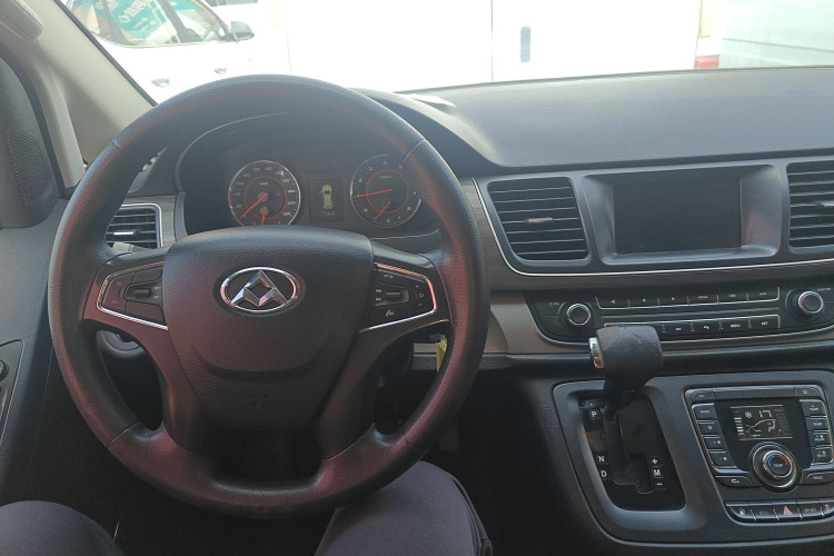 上汽大通MAXUS 大通G10 2018款 PLUS 2.0T 自动精英版中控内饰12