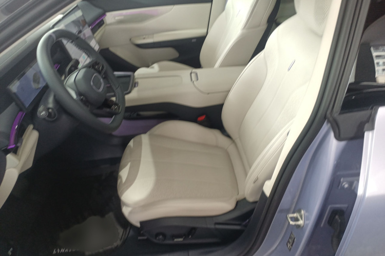 领克07 2024款 EM-P 126长续航 Ultra局部细节19