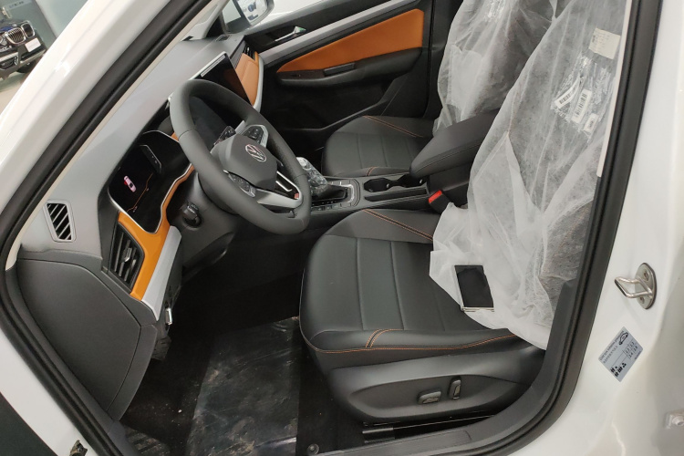 大众 宝来 2025款 200TSI DSG悦行PRO版中控内饰19