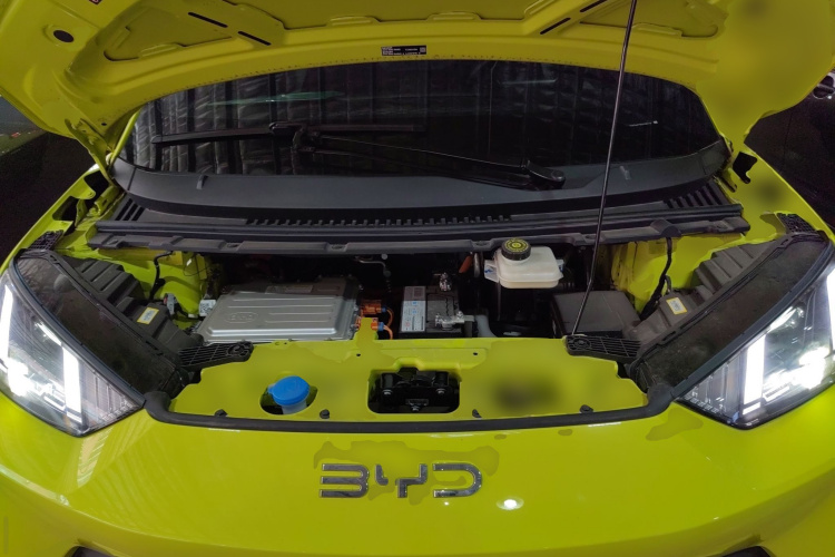 比亚迪 海鸥 2024款 荣耀版 405km 飞翔版机舱底盘24