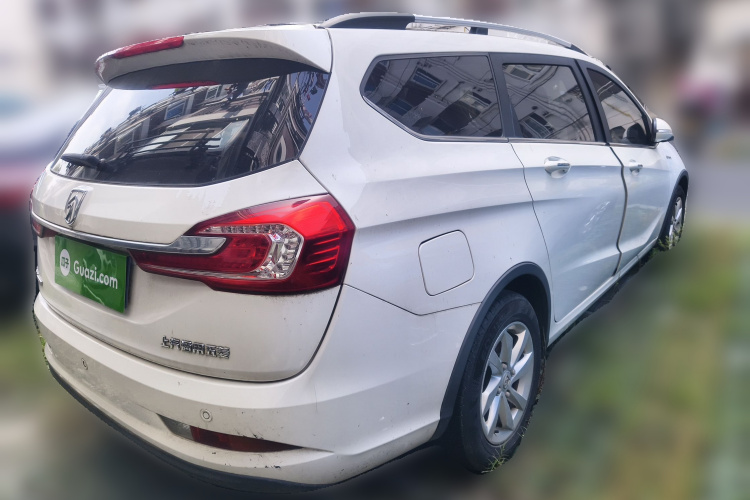 宝骏310W 2017款 1.5L 手动时尚型 国VI车身外观6005