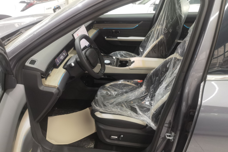 捷途山海L6 2024款 1.5TD DHT MAX中控内饰19