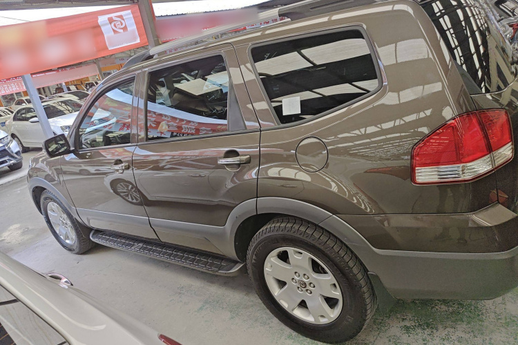 起亚 霸锐 2015款 3.8L 豪华版 国IV车身外观6005