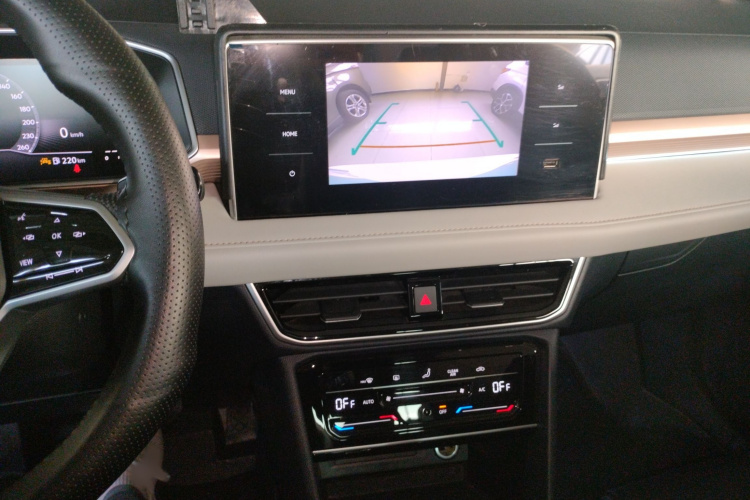 大众 途岳 2023款 300TSI 两驱皎月版局部细节16