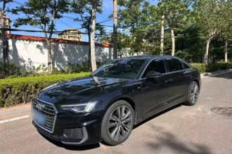 奥迪A6L 2020款 45 TFSI quattro 尊享动感型