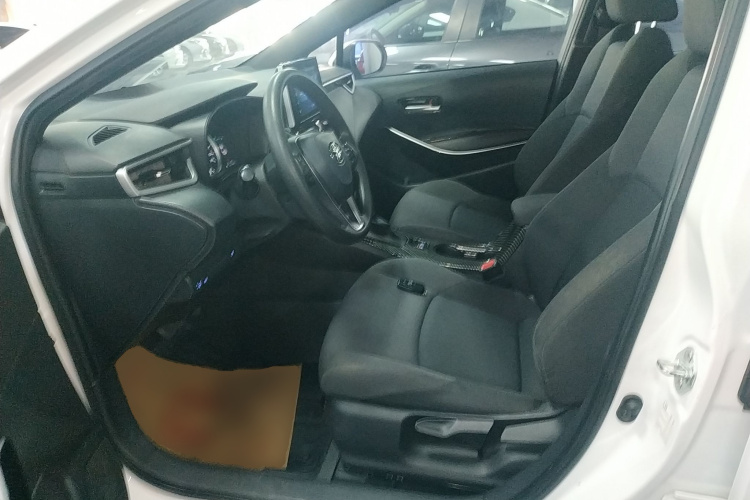 丰田 雷凌 2022款 双擎 1.8H E-CVT豪华版中控内饰19