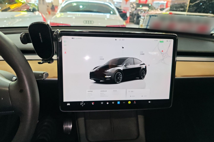 特斯拉 Model Y 2022款 后轮驱动版局部细节16