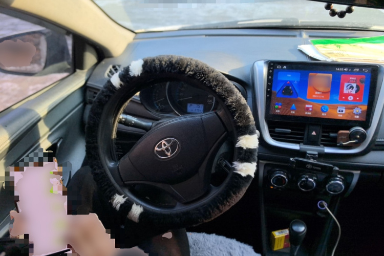 丰田 威驰 2019款 1.5L CVT创行版中控内饰13