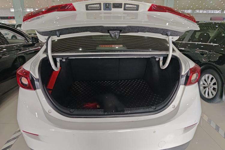 马自达3 昂克赛拉 2014款 三厢 1.5L 自动豪华型局部细节23