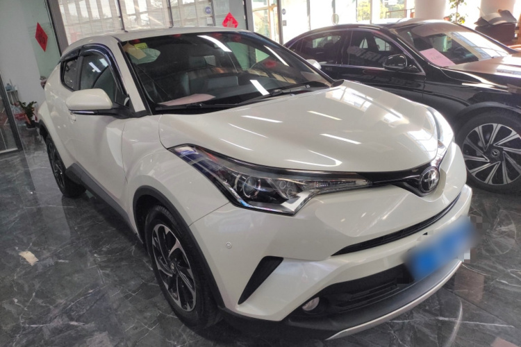 丰田 奕泽IZOA 2018款 2.0L 奕驰版 国VI车身外观3