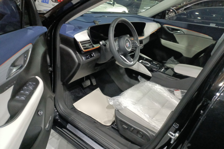 别克 2025款 昂科威Plus 四驱Avenir艾维亚中控内饰20