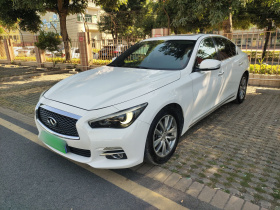 英菲尼迪Q50L 2015款 2.0T 舒适版