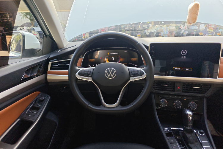 大众 宝来 2023款 200TSI DSG悦行版中控内饰13