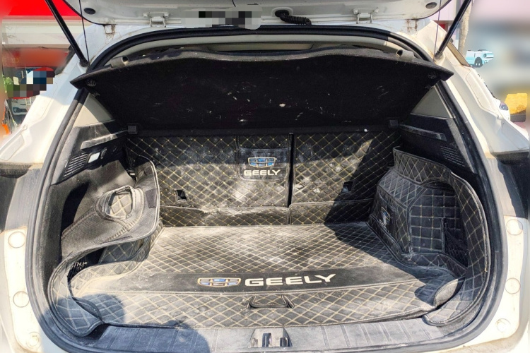 吉利汽车 缤越 2019款 260T DCT骑士 国VI中控内饰23