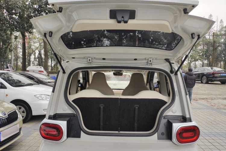 五菱汽车 宏光MINIEV 2024款 第三代 215km 青春版局部细节23