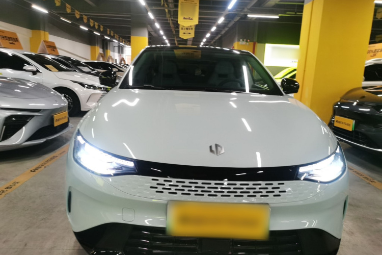 零跑汽车 零跑C01 2024款 增程 216舒享版车身外观2