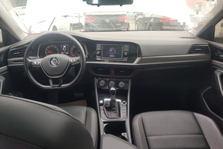 大众 速腾 2019款 200TSI DSG舒适型 国VI中控内饰7002